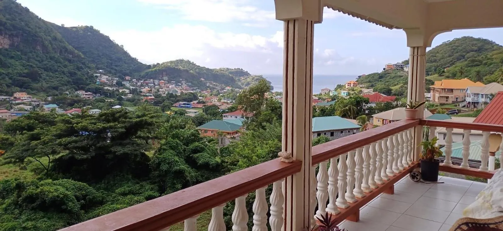 Penzion Diddy John Aparrment Rental Property Kingstown